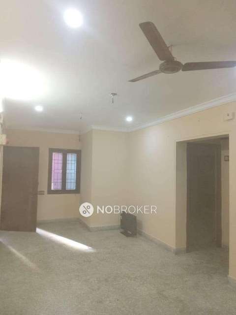 2 BHK Flat In Senthoor Apartments, Vadapalani For Sale  In Vadapalani