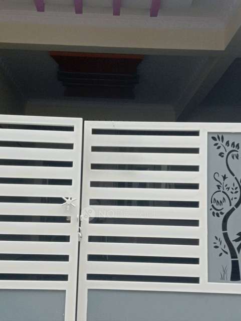 4 BHK Flat In Standalone  Building  For Sale  In Mico Layout