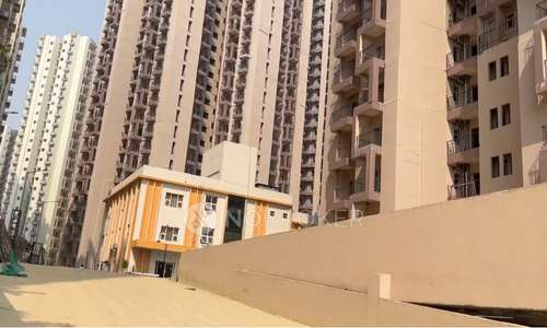 3 BHK Flat In Nbcc Dream Valley, Amrapali Dream Valley For Sale  In Amrapali Dream Valley