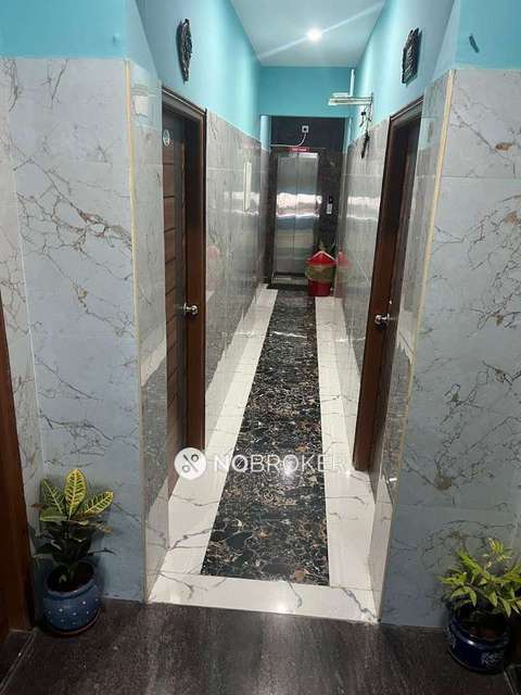 PG for Girls in Ibbaluru