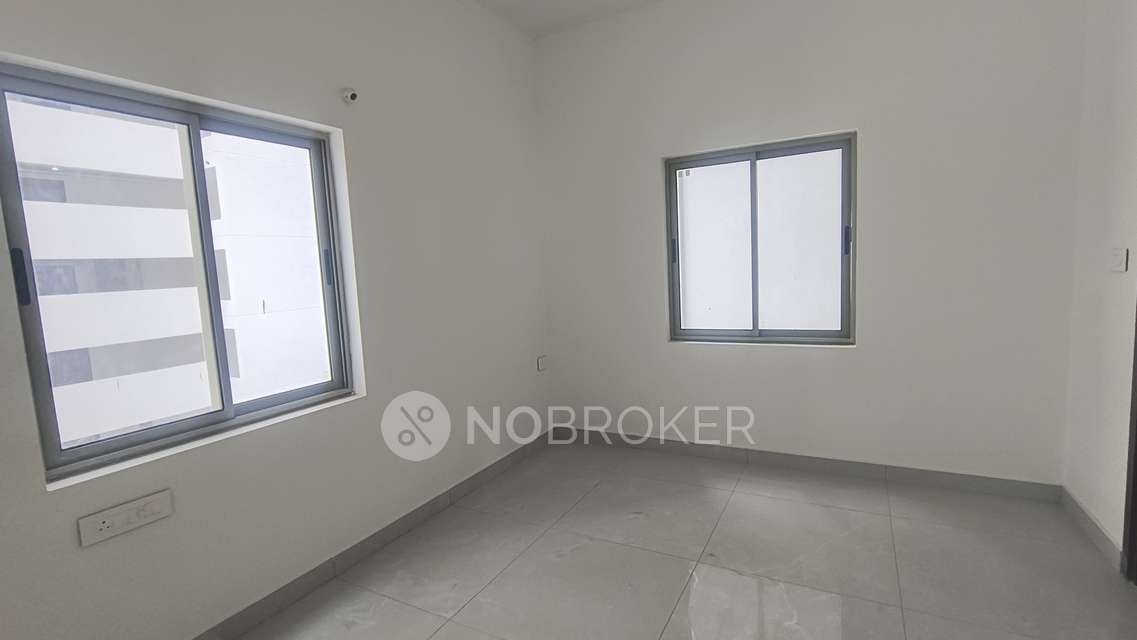 3 BHK Flat In Hallmark Treasor For Sale  In Gandipet
