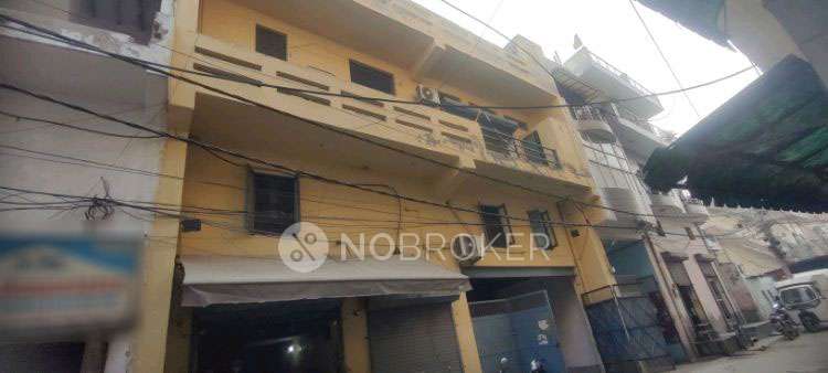 Godown/Warehouse in 111, Sector 5, Rohini, New Delhi, Delhi, 110085, India, Delhi for Rent 