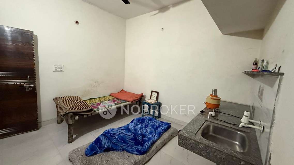 1 RK House for Rent  In Badli, Rohini