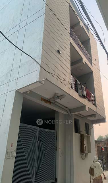 1 RK House for Rent  In Sector 33