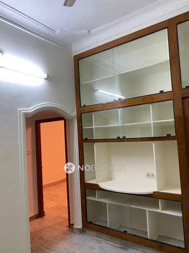 1 RK Flat In Standlone Building  for Rent  In Hitec City