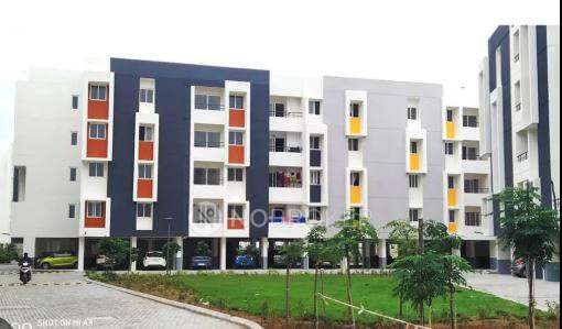 Single Room for Female In 3 BHK  In Casagrand Supremus In Omr, Navalur