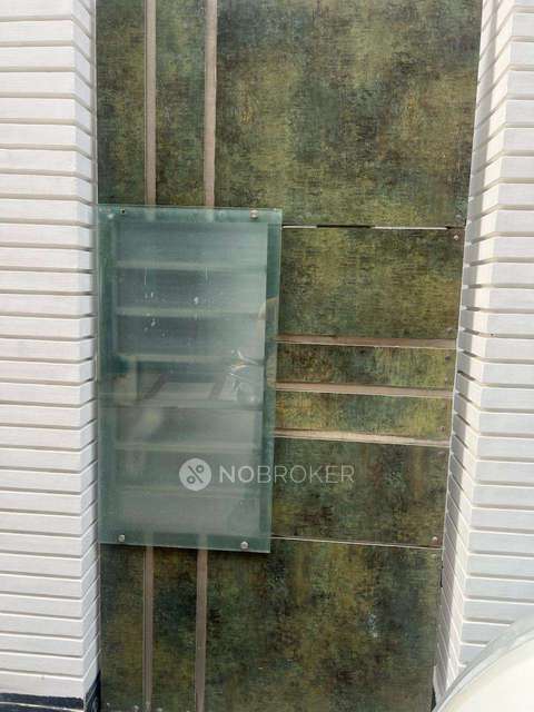 4+ BHK House For Sale  In Krishna Nagar