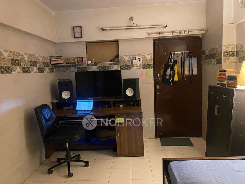 1 RK Flat In Sitladevi Chs, Andheri West for Rent  In Andheri West