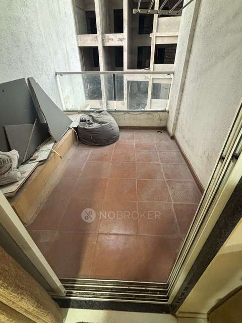 2 BHK Flat In Ravinanda Skylights for Rent  In Wagholi