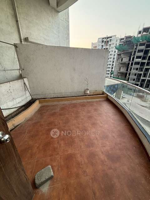 2 BHK Flat In Ravinanda Skylights for Rent  In Wagholi