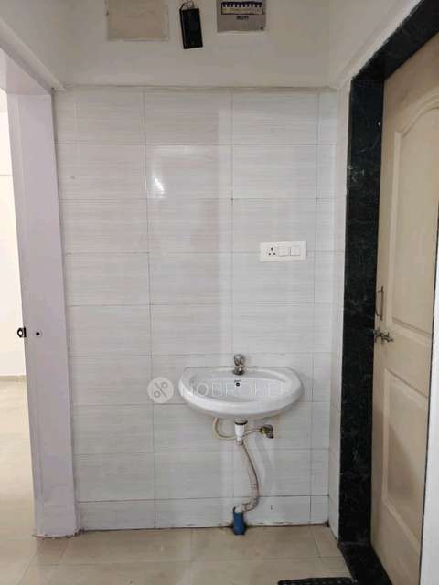 2 BHK Flat In Kamdhenu Jasmine Chs for Rent  In Pimple Saudagar