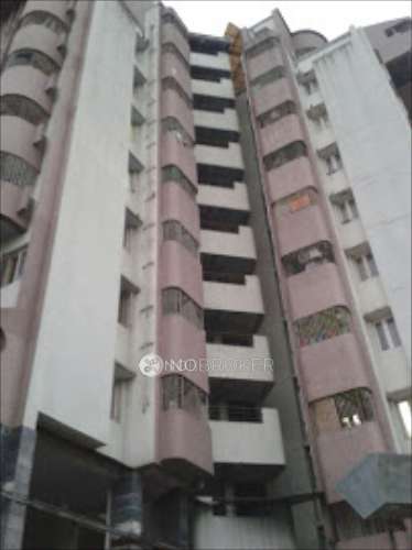 Shared Room for Female In 2 BHK  In Tower Block Flats In Villivakkam