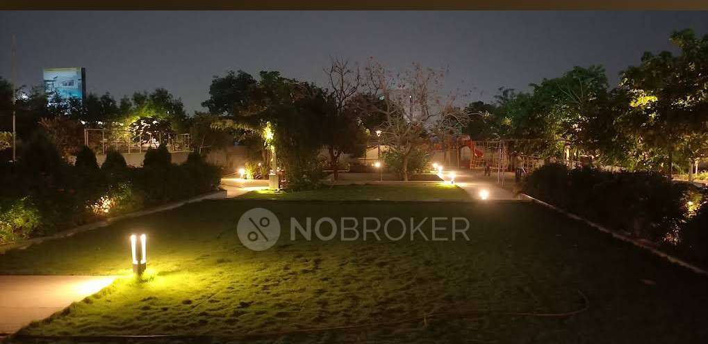 2 BHK Flat In 32 Pinewood Drive for Rent  In Hinjewadi