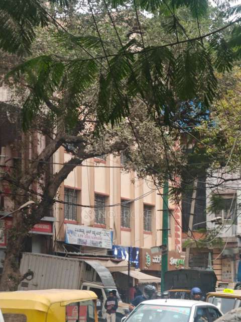 Godown/Warehouse in 1st Main Road, Bangalore for Rent 