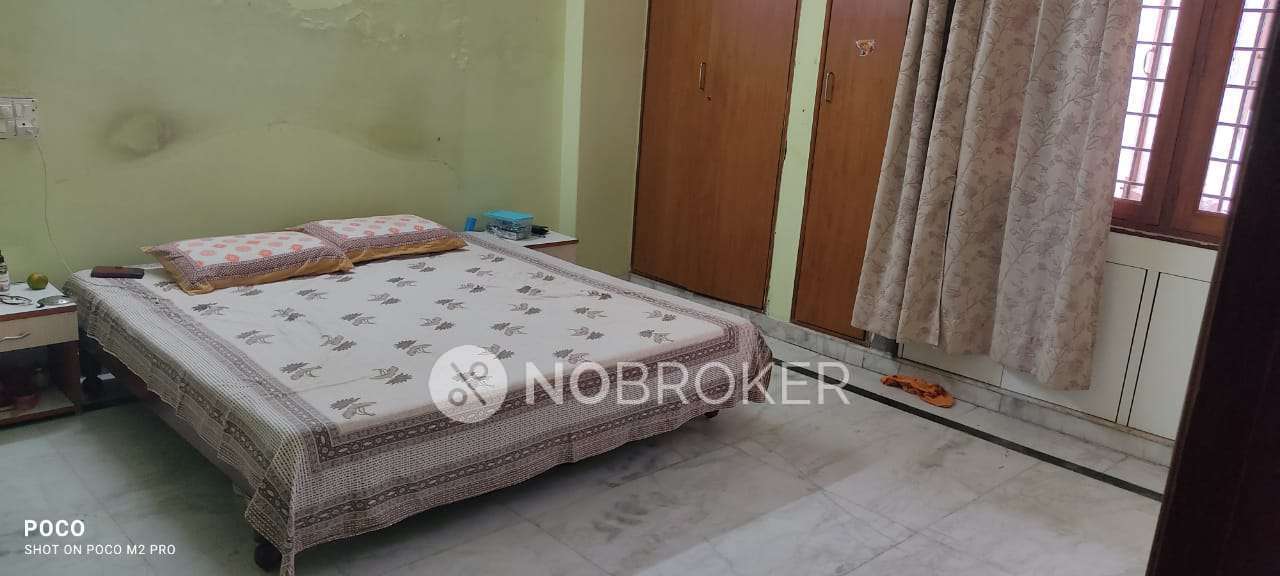 2 BHK House for Rent  In Sector 61