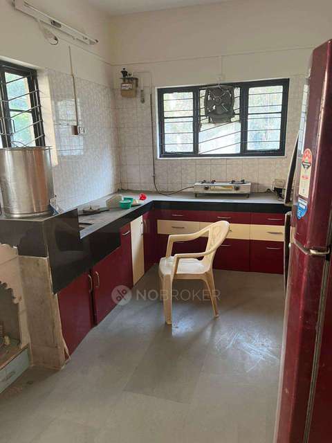 Shared Room for Male In 2 BHK  In Kothrud In Mit College