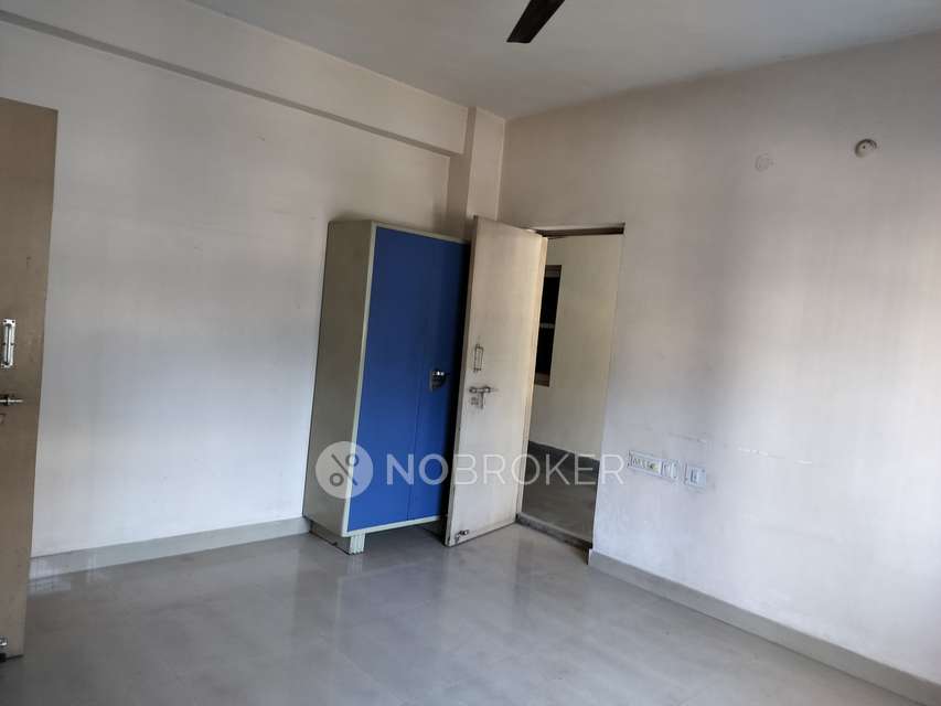3 BHK Flat In Rail Vihar Phase 3,  For Sale  In Serilingampalli