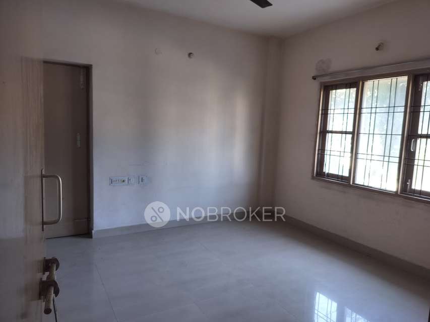3 BHK Flat In Rail Vihar Phase 3,  For Sale  In Serilingampalli