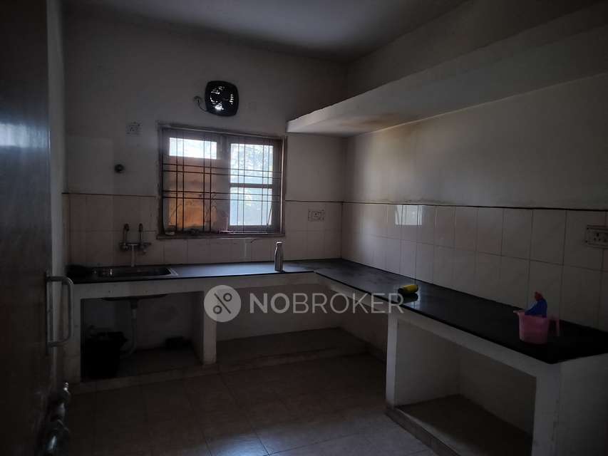 3 BHK Flat In Rail Vihar Phase 3,  For Sale  In Serilingampalli