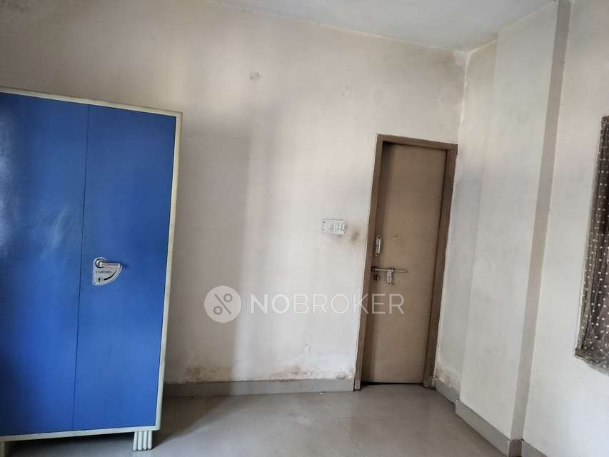 3 BHK Flat In Rail Vihar Phase 3,  For Sale  In Serilingampalli