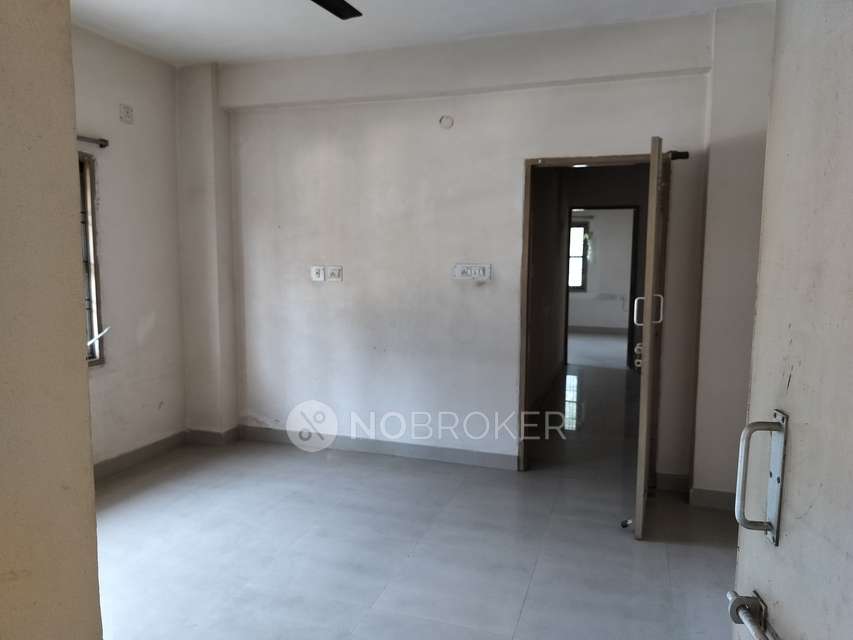 3 BHK Flat In Rail Vihar Phase 3,  For Sale  In Serilingampalli