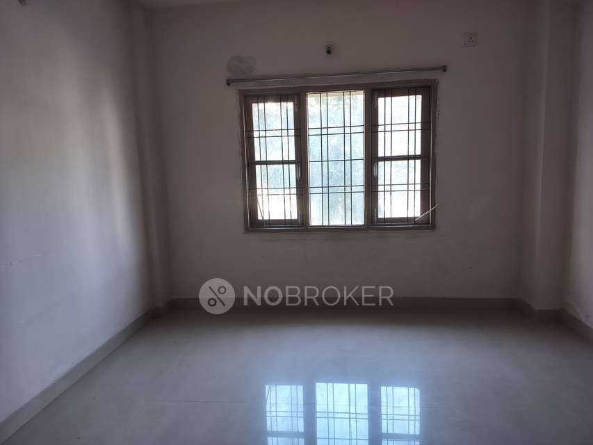 3 BHK Flat In Rail Vihar Phase 3,  For Sale  In Serilingampalli