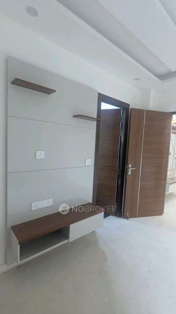 3 BHK Flat In Jhilmil Colony for Rent  In Jhilmil Colony