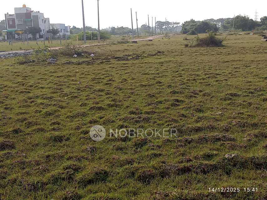 Plot For Sale  In Orathur