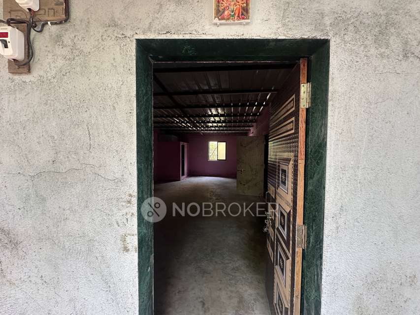 Godown/Warehouse in Mulund East, Mumbai for Rent 