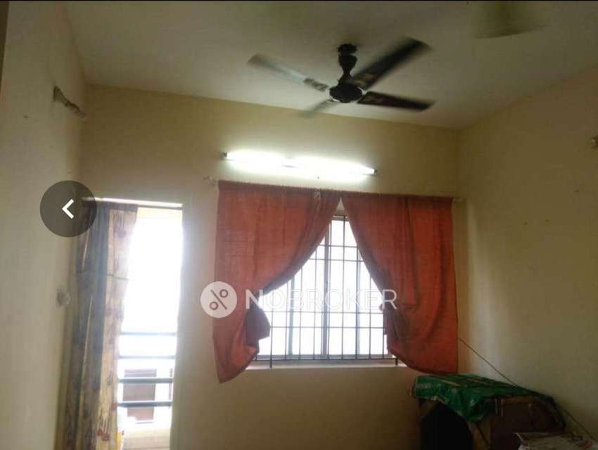 Single Room for Female In 2 BHK  In Sterling Little Flower In Guduvancheri