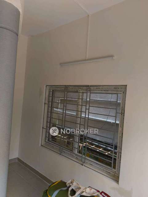 Godown/Warehouse in South End Curcle, Bangalore for Rent 