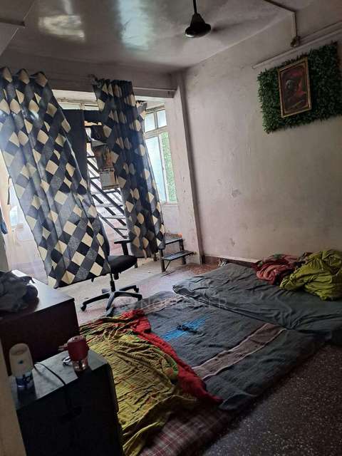 Shared Room for Male In 1 BHK  In Shaniwar Peth
