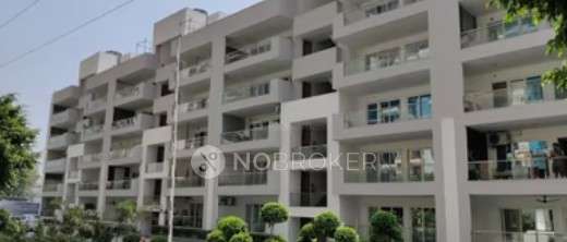 Single Room for Female In 3 BHK  In Sanathan Parisar In Panchsheel Malviya Vihar