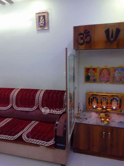 2 BHK Flat In Slv Poorvik For Sale  In Vinayak Nagar