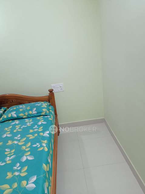 2 BHK Flat In Slv Poorvik For Sale  In Vinayak Nagar