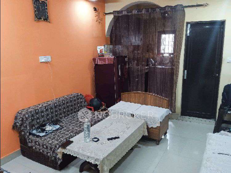 1 BHK House for Rent  In East Of Kailash