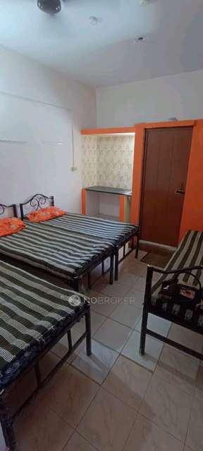 PG for Boys in Ekkatuthangal Metro Parking Zone