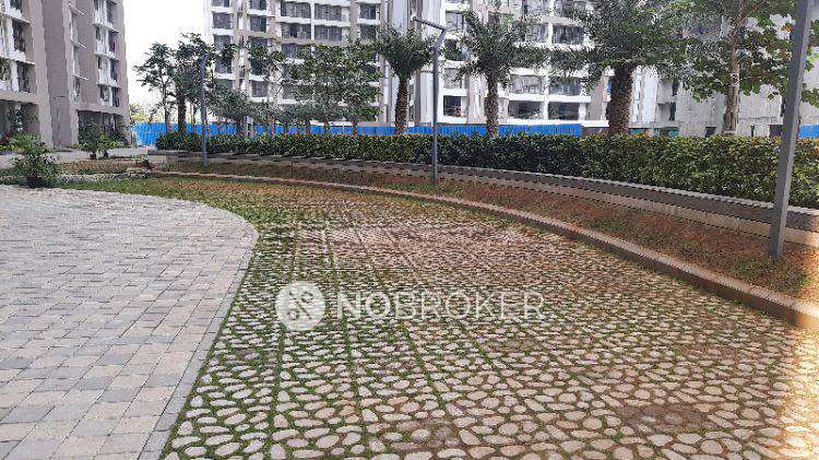 1 BHK Flat In Runwal Eirene For Sale  In Thane West