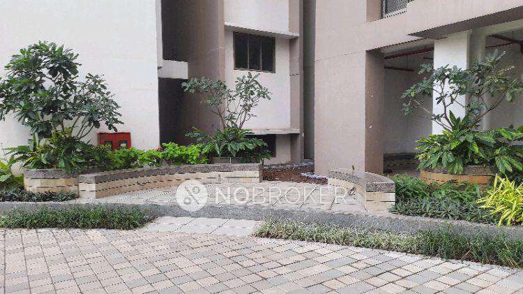 1 BHK Flat In Runwal Eirene For Sale  In Thane West