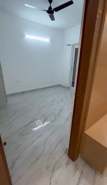 3 BHK Flat In Aarcity Regency Park for Rent  In Sector 16c