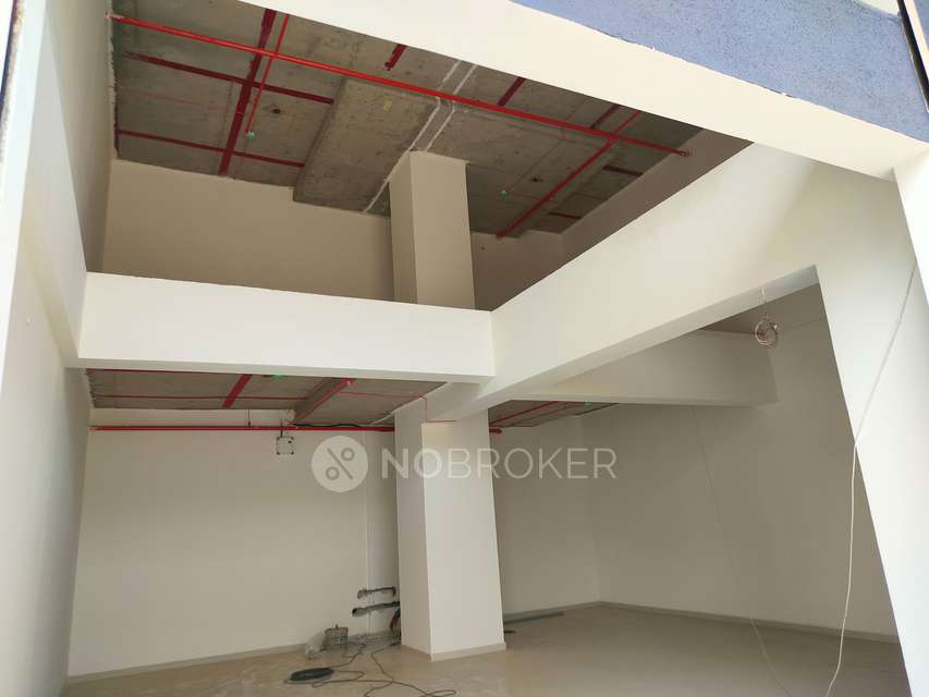 Showroom in Vardhaman Moonstone, Pune for Rent 