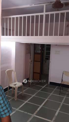 Office Space in Yudhishthir Apartments, Ganesh Peth Ln, Juwekar Wadi, Dadar, Mumbai, Maharashtra 400028, India, Mumbai for Rent 