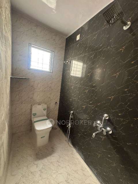 1 BHK Flat In Bibwewadi Gavthan Vrundavan Society  for Rent  In Gvh7+m7, Sangamvadi, Pune, Maharashtra 411001, India