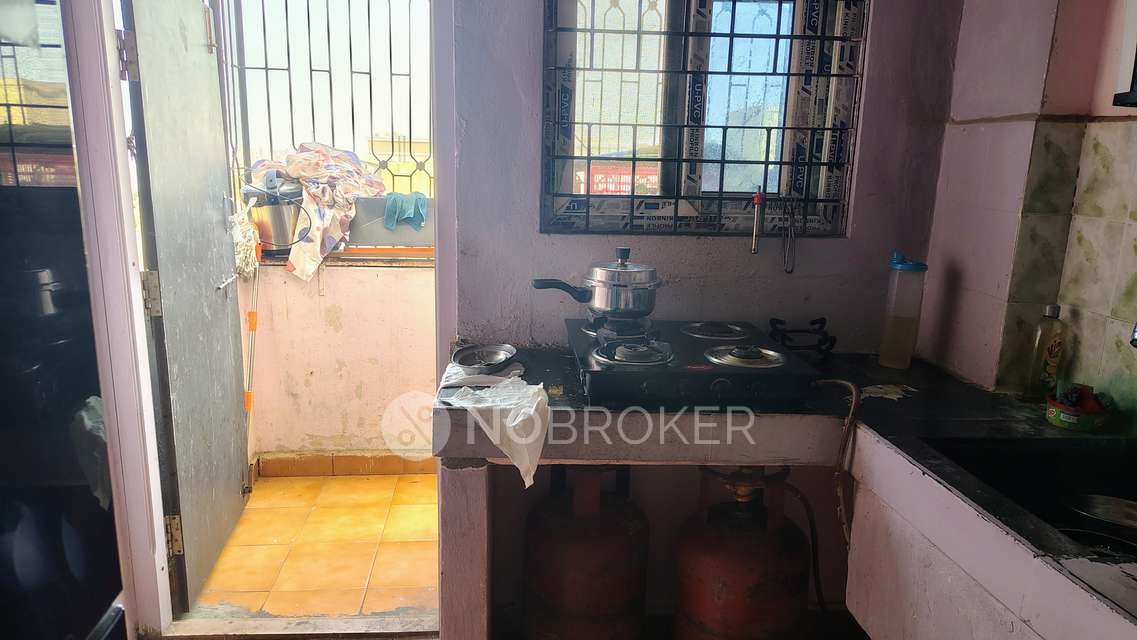 2 BHK Flat In Ravi Krishna Residency For Sale  In Moti Nagar