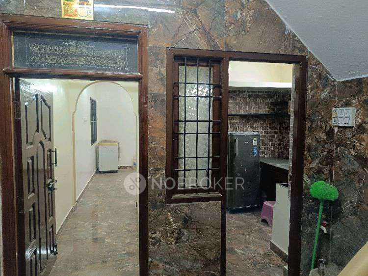 1 BHK House for Rent  In 17c, Kodungaiyur (east), Krishnamoorthy Nagar, Kodungaiyur, Chennai, Tamil Nadu 600118, India
