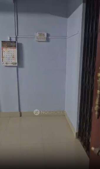 Single Room for Female In 3 BHK  In Rajas Bunglow