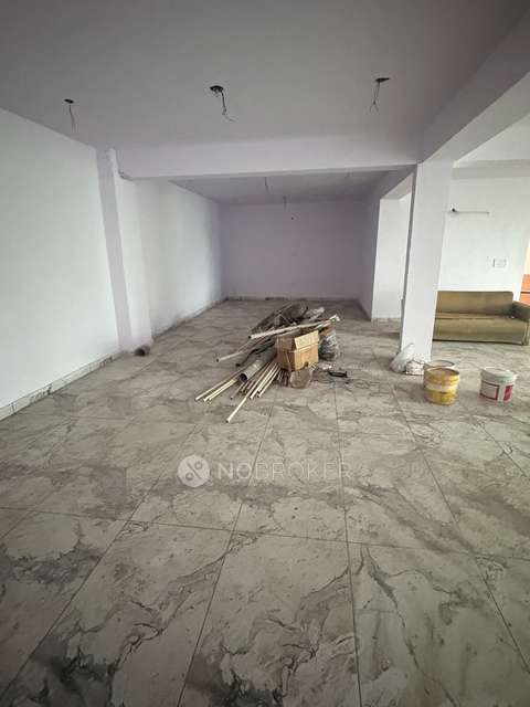Industrial Building in Kirti Nagar, Delhi for Rent 