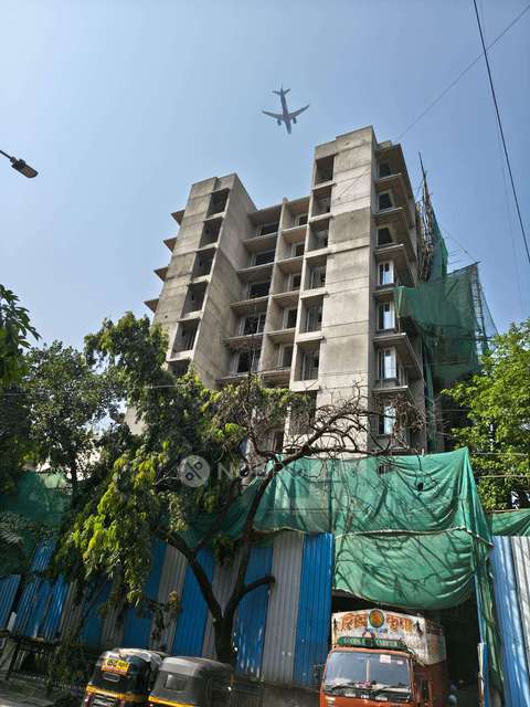 4 BHK Flat In Apartment For Sale  In Daulat Nagar 