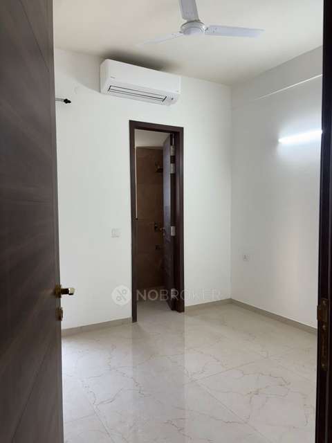 3 BHK Flat In Smart World Orchard For Sale  In Sector 61