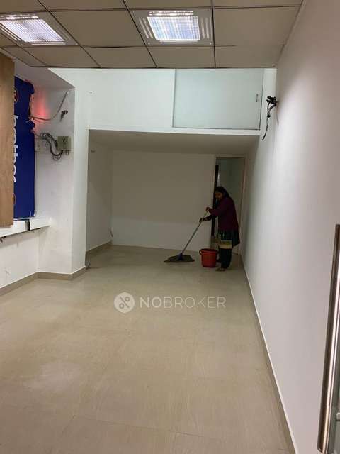 Showroom in Nehru Place, Delhi for Rent 